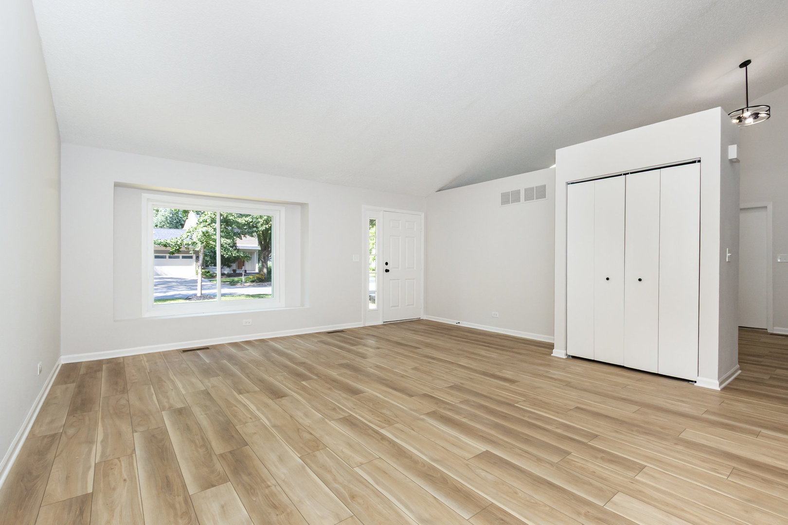 1134 Gateshead Drive Naperville IL 60564