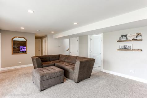 1406 Edgefield Lane Hoffman Estates IL 60169
