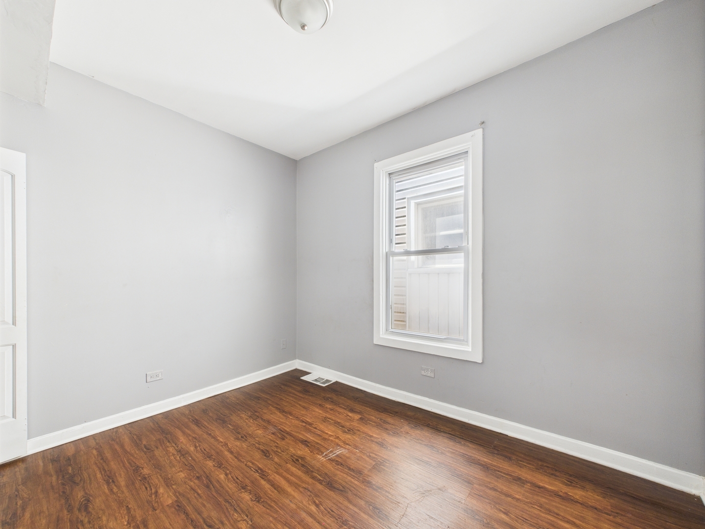 12337 South Wallace Street Chicago IL 60628