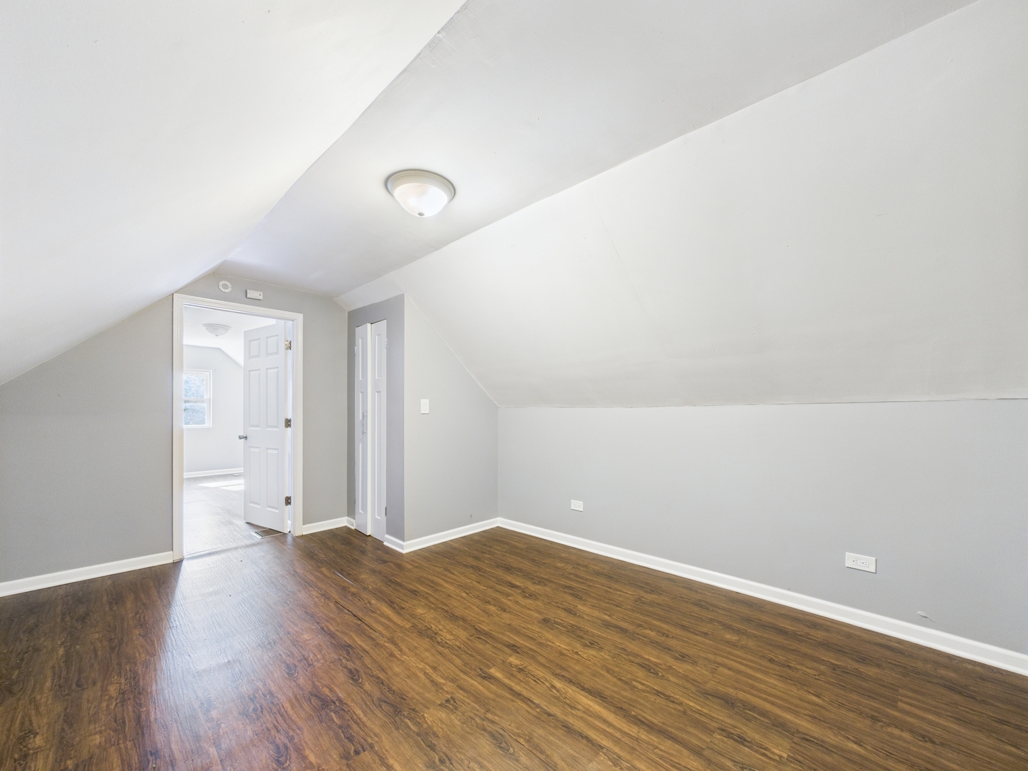 12337 South Wallace Street Chicago IL 60628