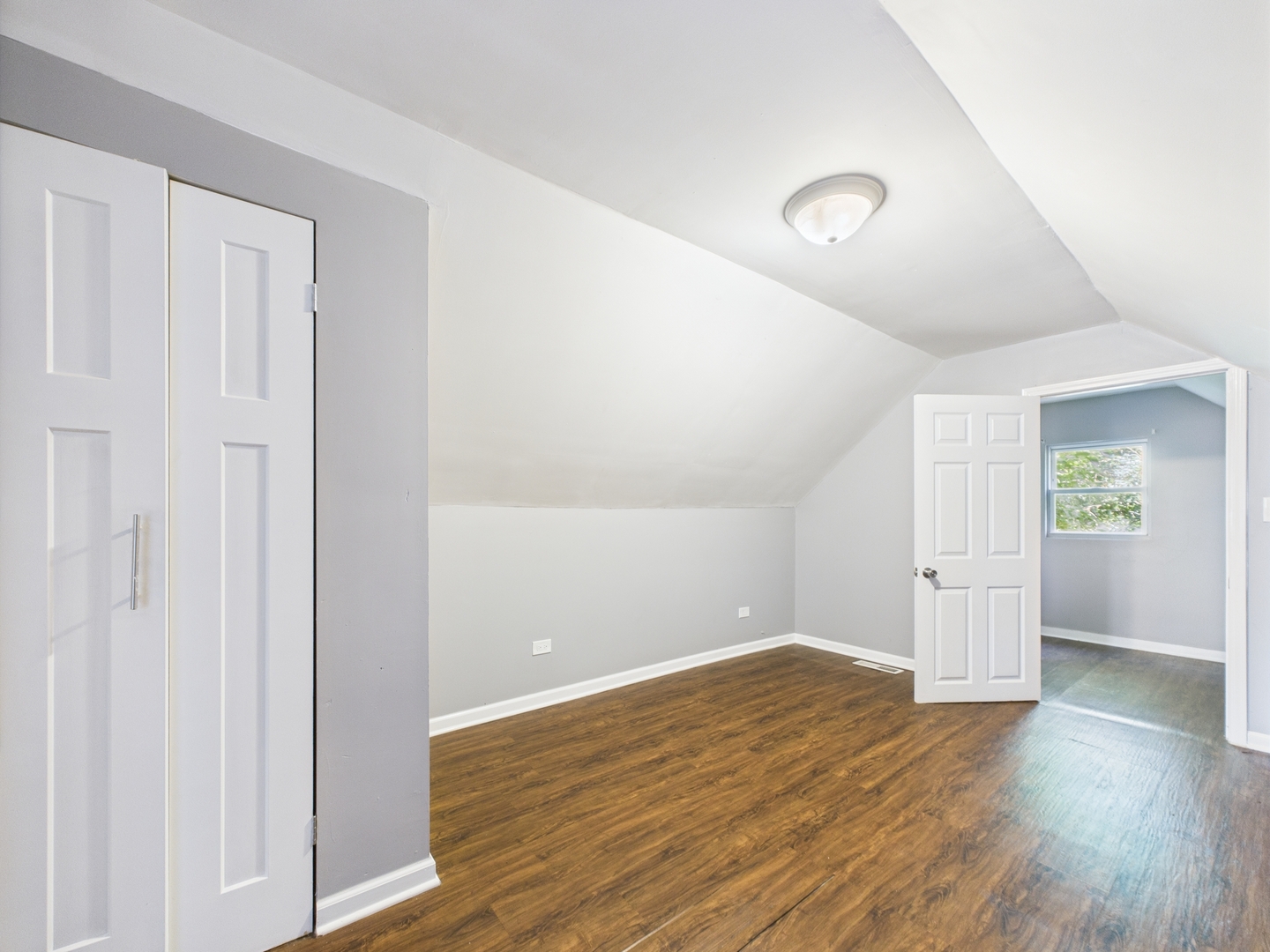 12337 South Wallace Street Chicago IL 60628