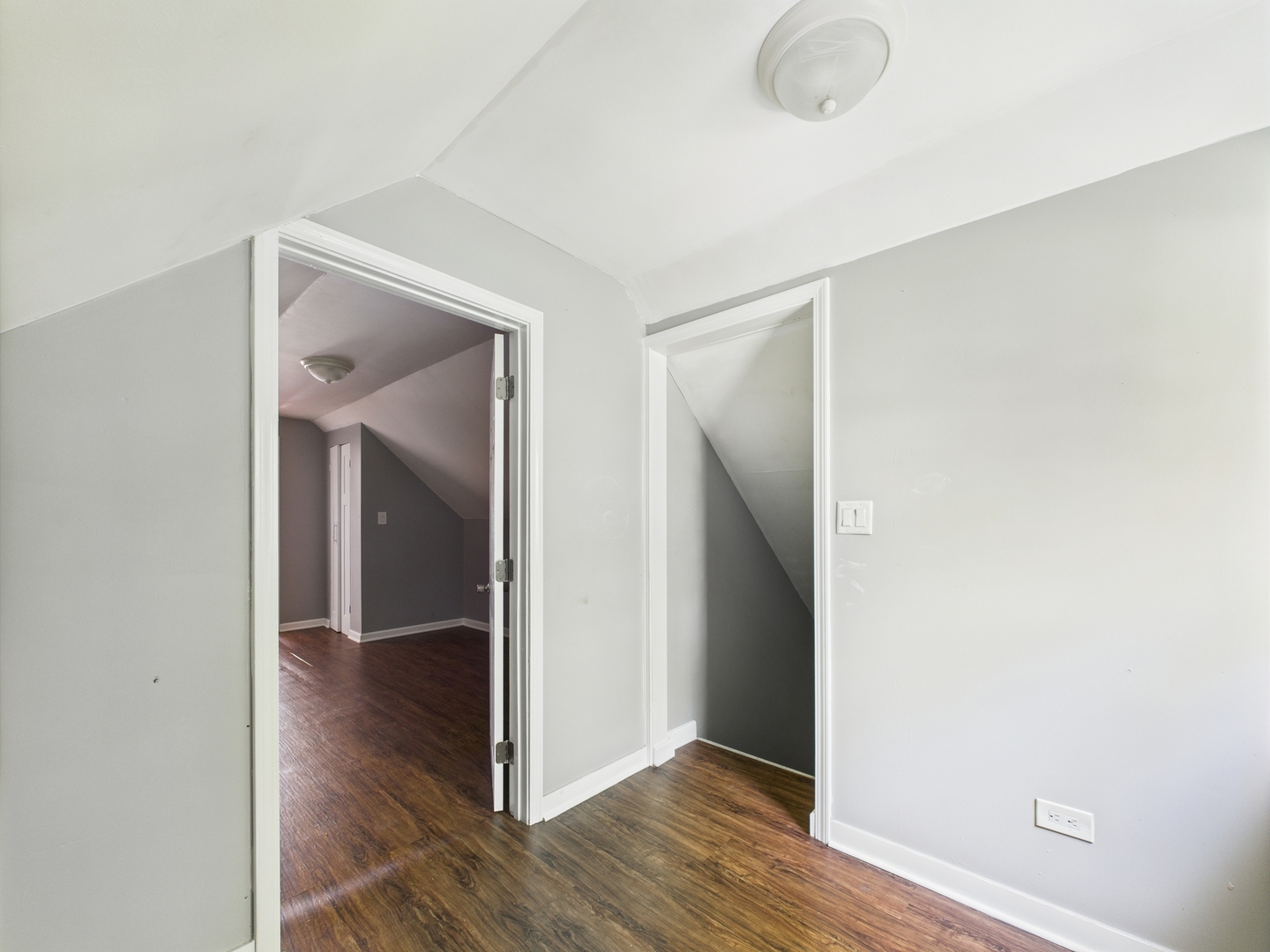 12337 South Wallace Street Chicago IL 60628