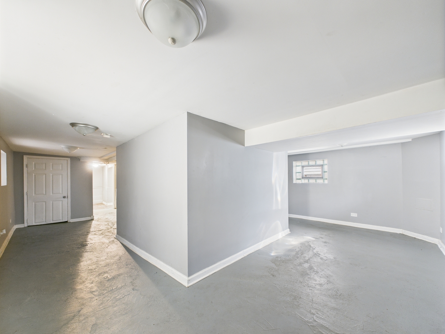 12337 South Wallace Street Chicago IL 60628