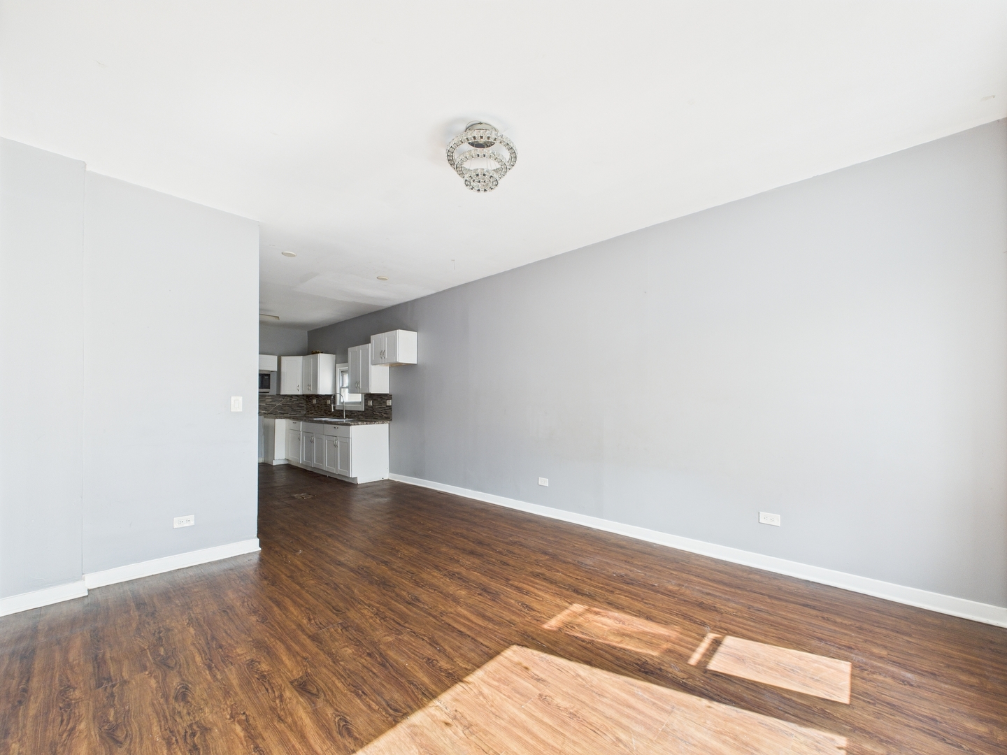 12337 South Wallace Street Chicago IL 60628