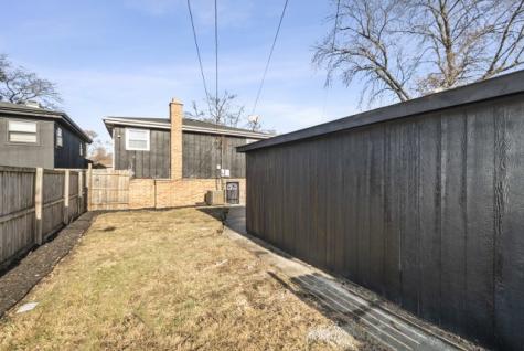 505 East 146th Street Dolton IL 60419