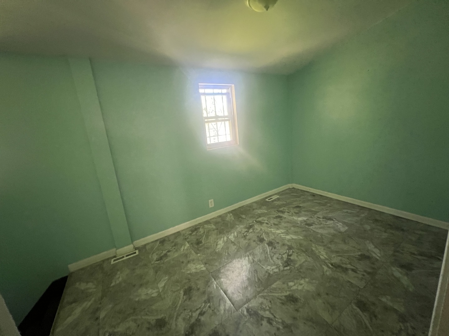 11516 South Yale Avenue Chicago IL 60628