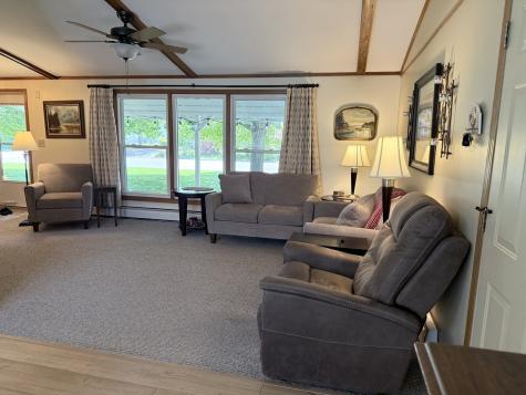 617 South Linn Street Shannon IL 61078