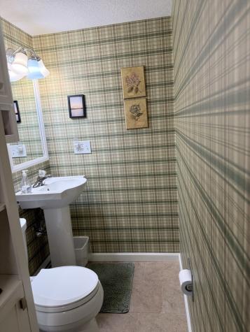 617 South Linn Street Shannon IL 61078