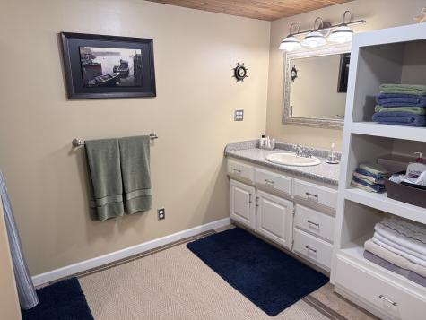 617 South Linn Street Shannon IL 61078