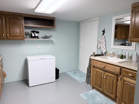 617 South Linn Street Shannon IL 61078