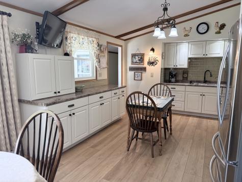 617 South Linn Street Shannon IL 61078