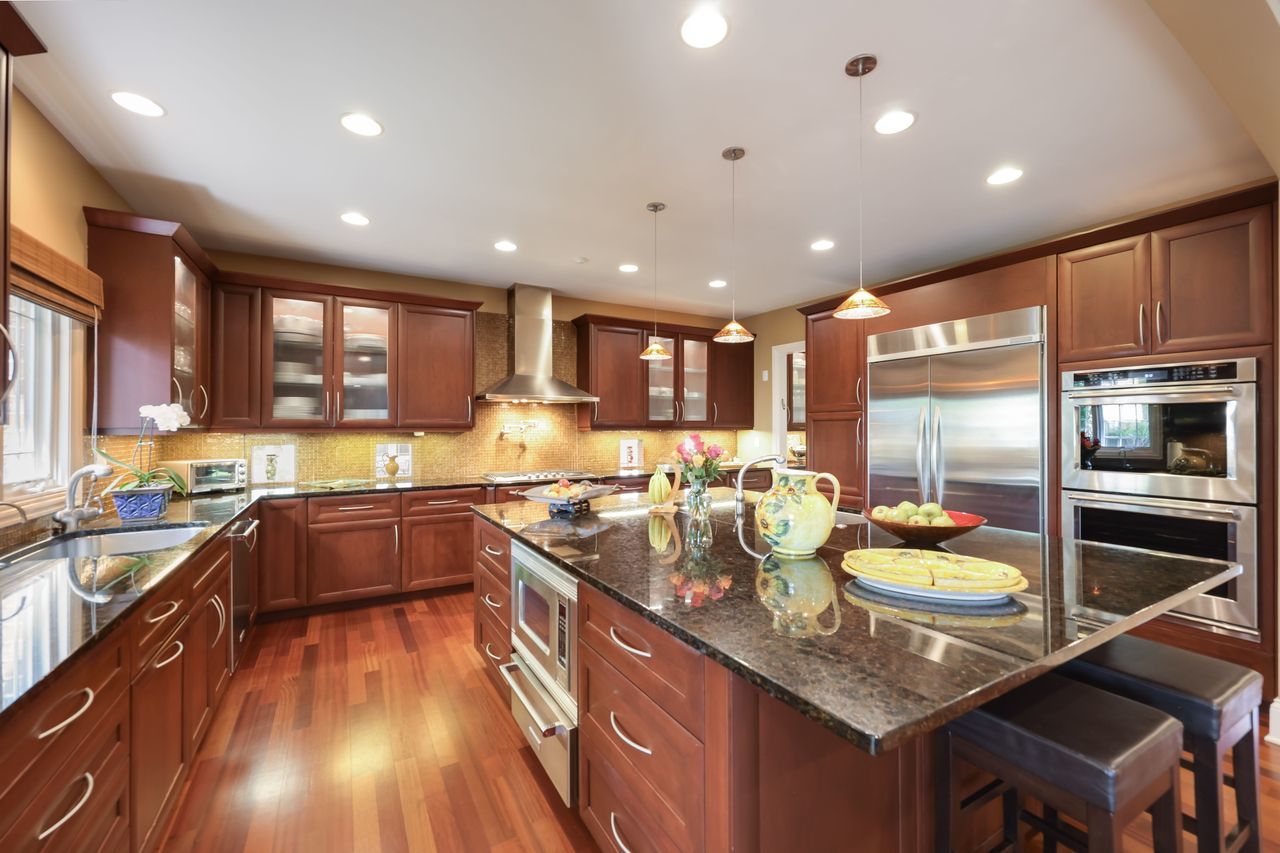 4315 Suffield Court Skokie IL 60076