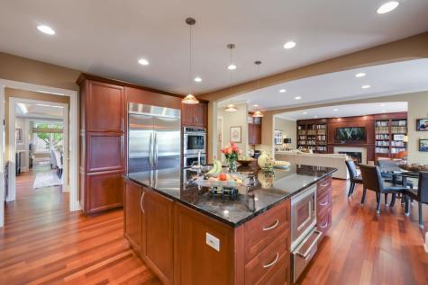 4315 Suffield Court Skokie IL 60076