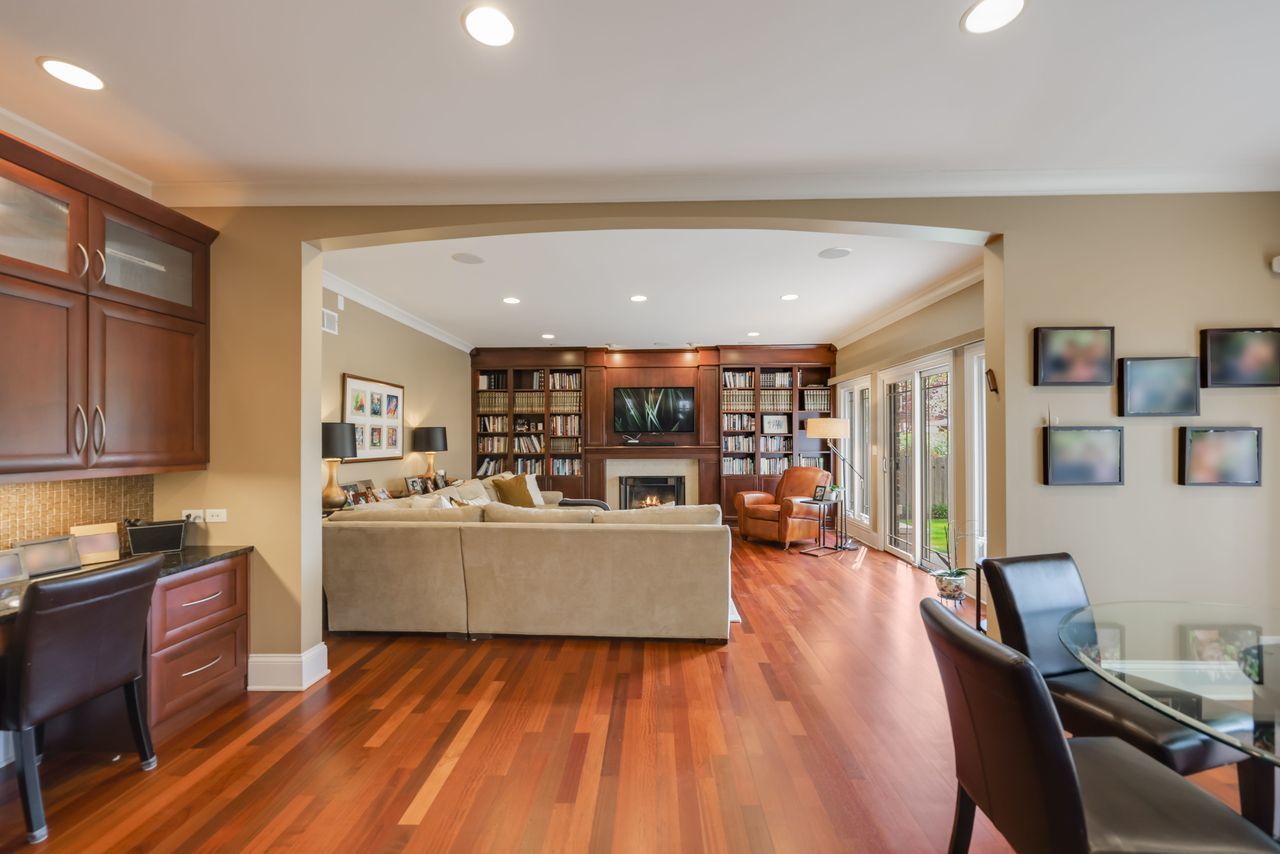 4315 Suffield Court Skokie IL 60076