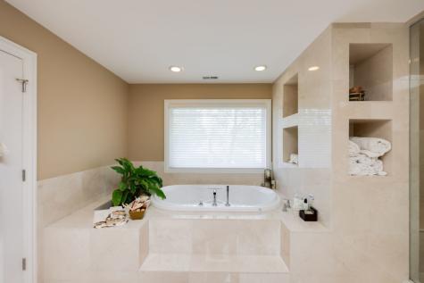 4315 Suffield Court Skokie IL 60076