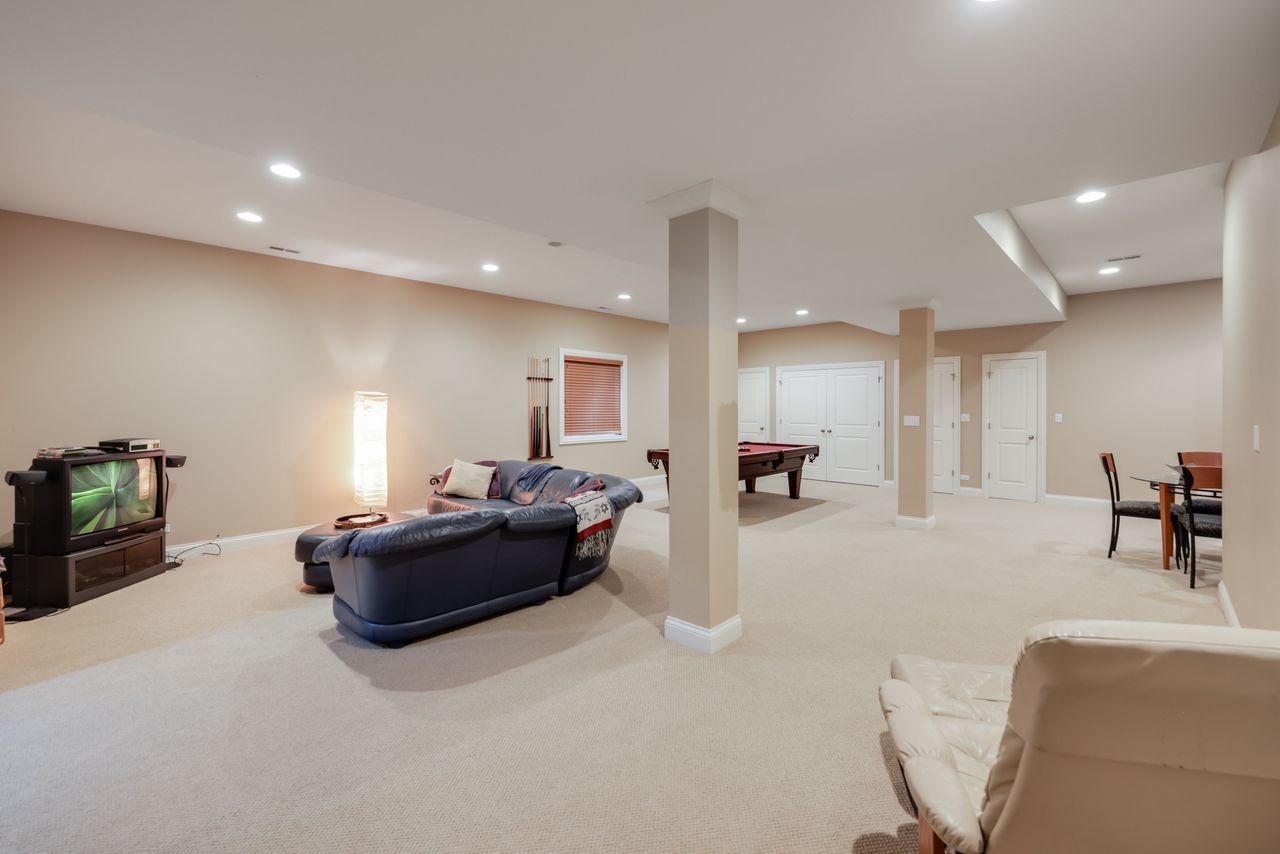 4315 Suffield Court Skokie IL 60076
