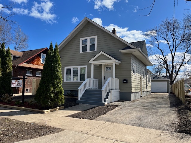 805 Helmholz Avenue Waukegan IL 60085