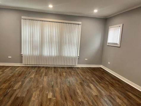 805 Helmholz Avenue Waukegan IL 60085