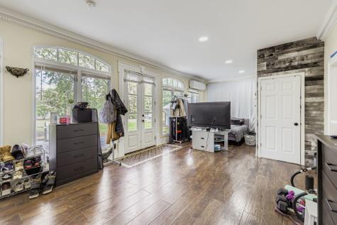 18838 West Hickory Street Mundelein IL 60060