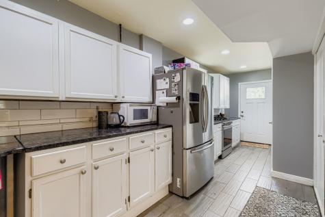18838 West Hickory Street Mundelein IL 60060