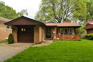 7081 North Mason Avenue Chicago IL 60646