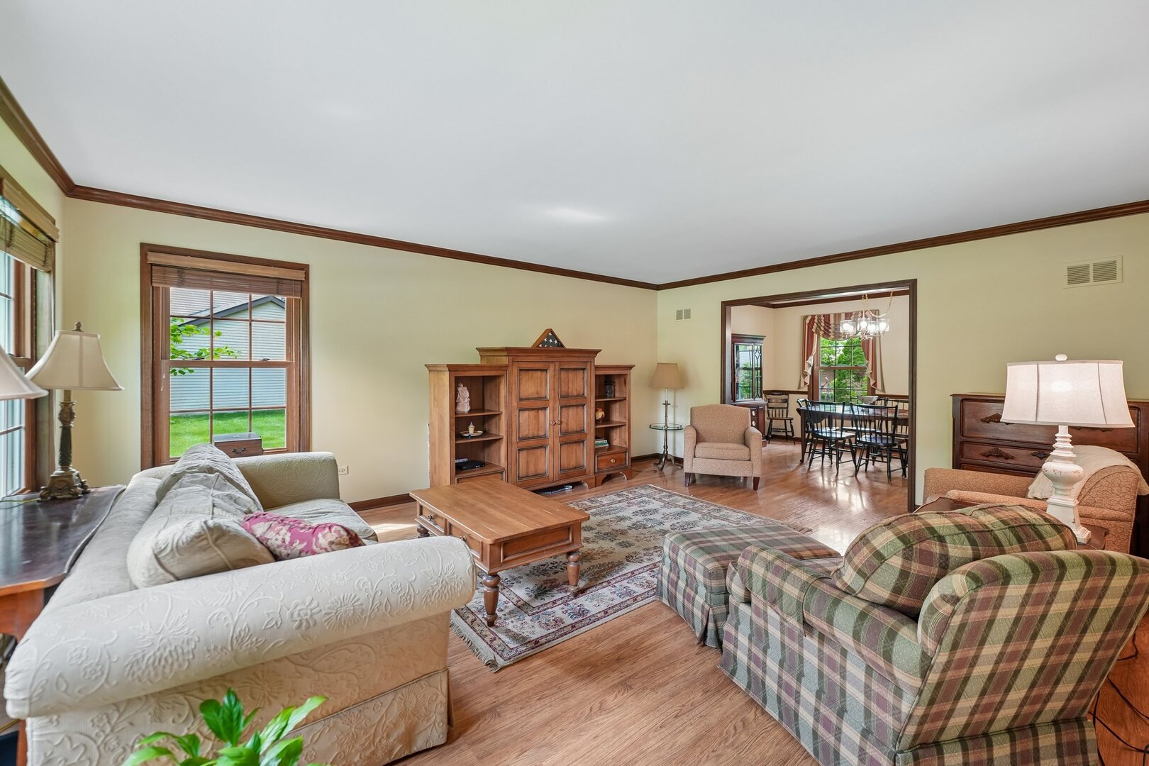 737 Clovetree Court Naperville IL 60540