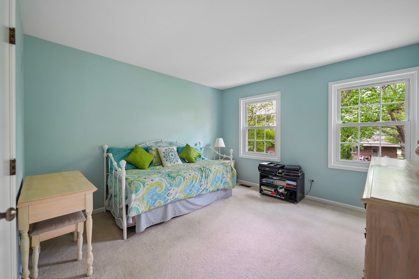 737 Clovetree Court Naperville IL 60540