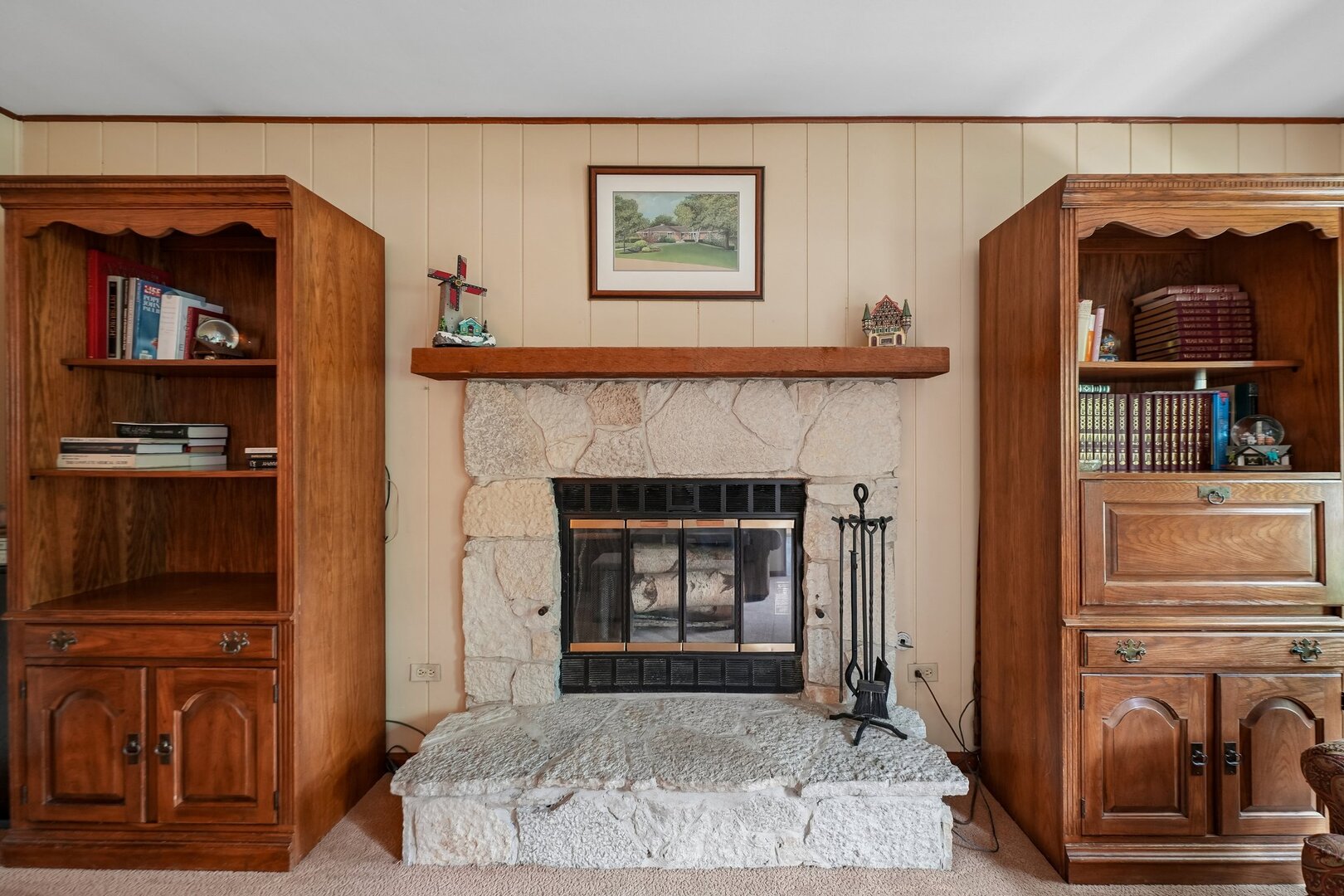 737 Clovetree Court Naperville IL 60540