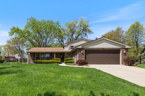 1402 East Burr Oak Drive Arlington Heights IL 60004