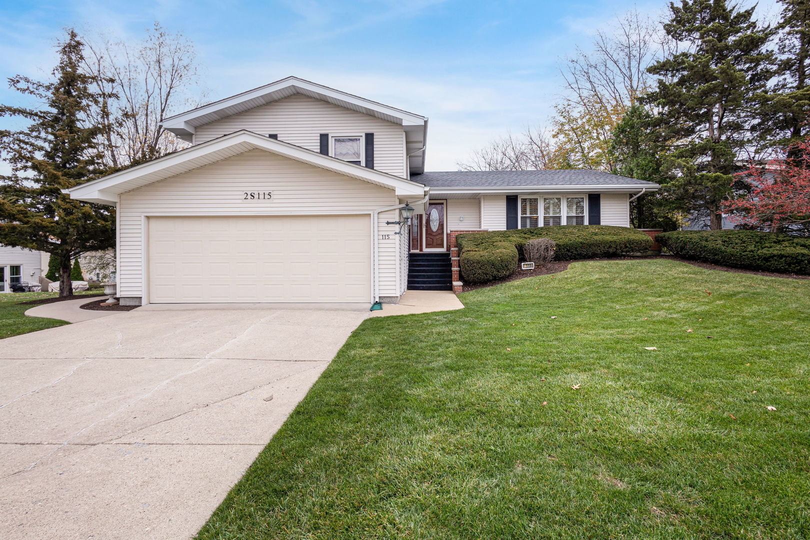 2S115 Monticello Court Glen Ellyn IL 60137