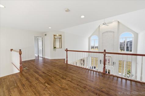 10N800 Highland Trail Hampshire IL 60140