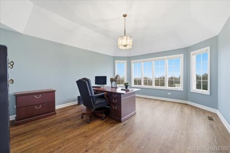 10N800 Highland Trail Hampshire IL 60140