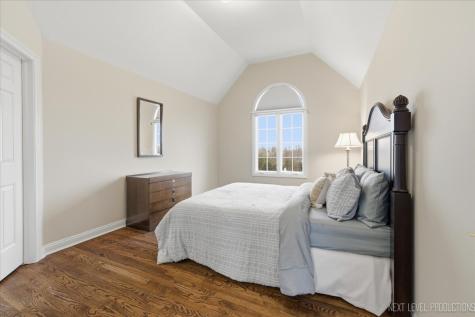 10N800 Highland Trail Hampshire IL 60140