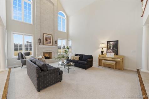 10N800 Highland Trail Hampshire IL 60140