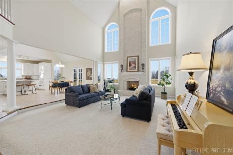 10N800 Highland Trail Hampshire IL 60140