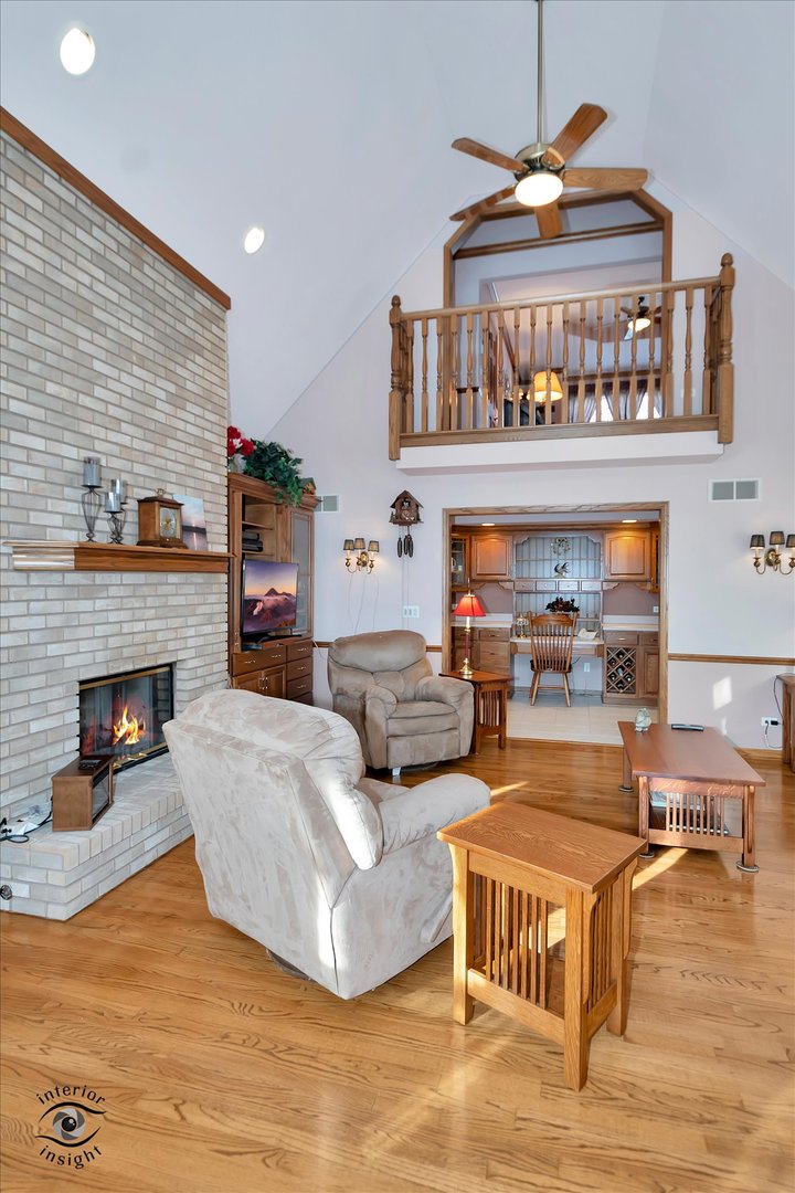 5922 Plymouth Street Downers Grove IL 60516
