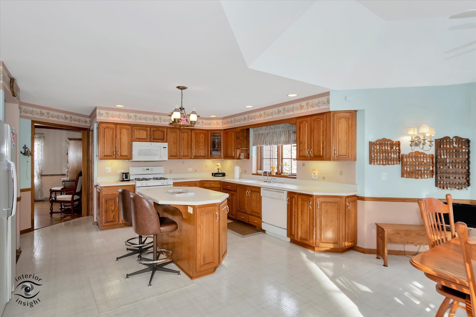 5922 Plymouth Street Downers Grove IL 60516