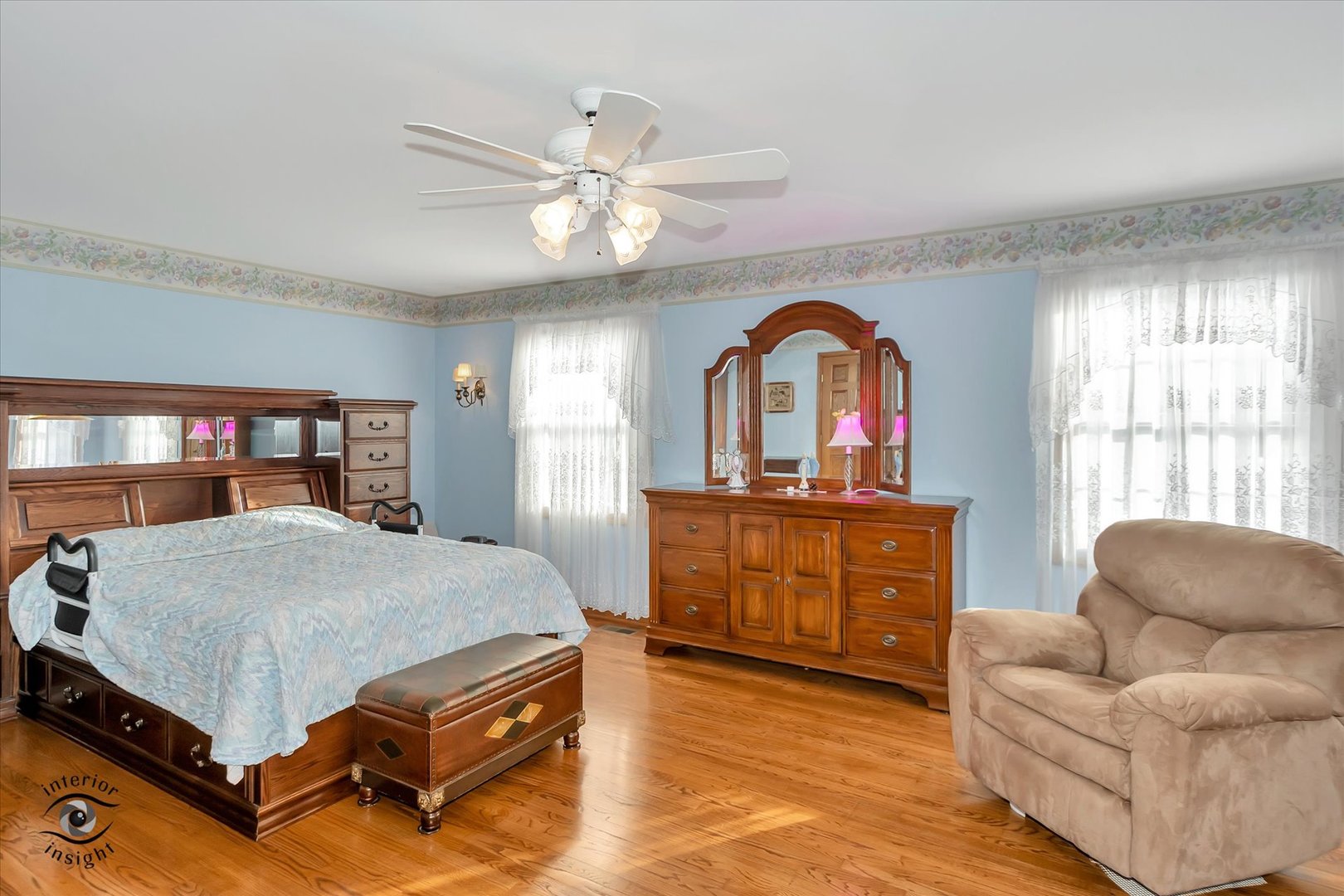 5922 Plymouth Street Downers Grove IL 60516