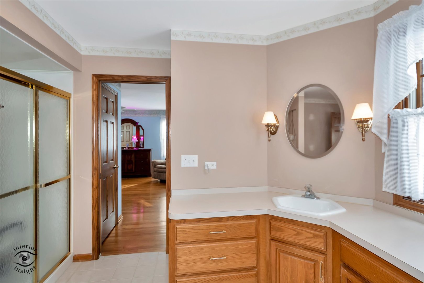 5922 Plymouth Street Downers Grove IL 60516