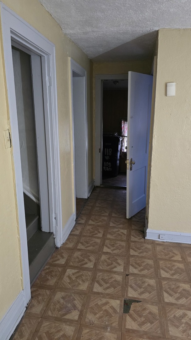 118 West 103rd Place Chicago IL 60628