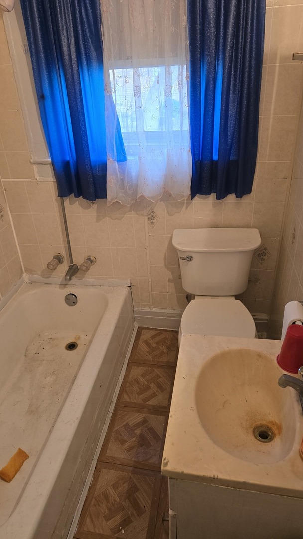 118 West 103rd Place Chicago IL 60628