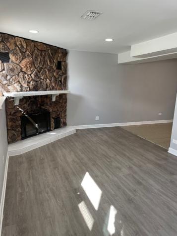 9338 Oak Street Orland Park IL 60462