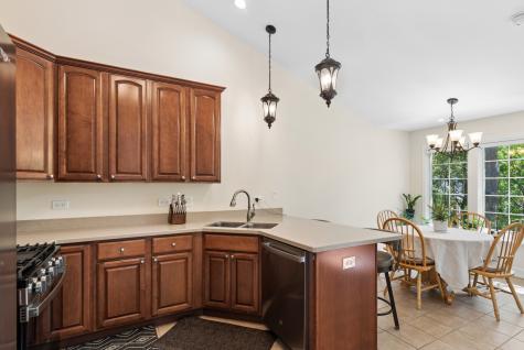 1213 West Lake Drive Cary IL 60013