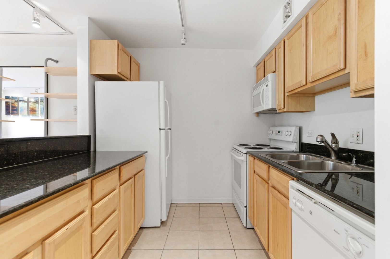 5854 North Kenmore Avenue Chicago IL 60660