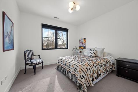 1555 Samanthas Way Deerfield IL 60015