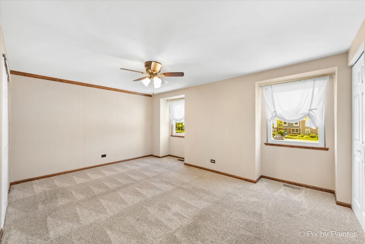 815 Mansfield Court Schaumburg IL 60194