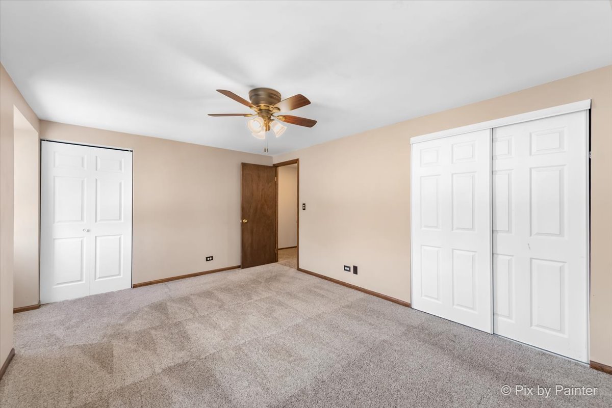 815 Mansfield Court Schaumburg IL 60194