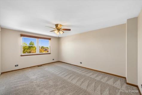 815 Mansfield Court Schaumburg IL 60194