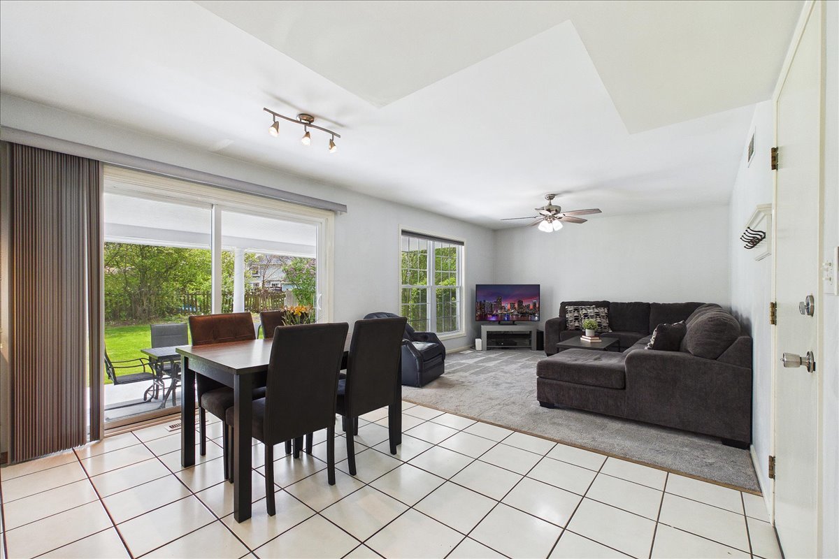 2655 Lindrick Lane Aurora IL 60504