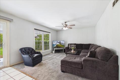 2655 Lindrick Lane Aurora IL 60504
